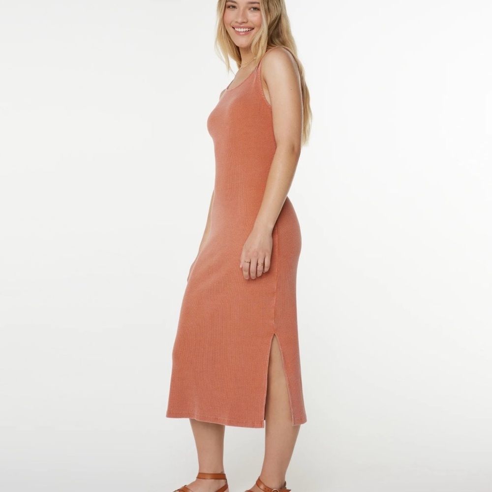 Roxy Peach Midi Dress with Open Back. Size M. - Picture 3 of 9